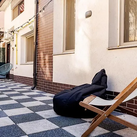 Downtown Homey Duplex With Private Yard Apartmán *