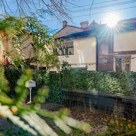 Downtown Homey Duplex With Private Yard Appartement