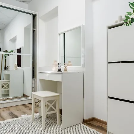 Downtown Homey Duplex With Private Yard Apartmán *